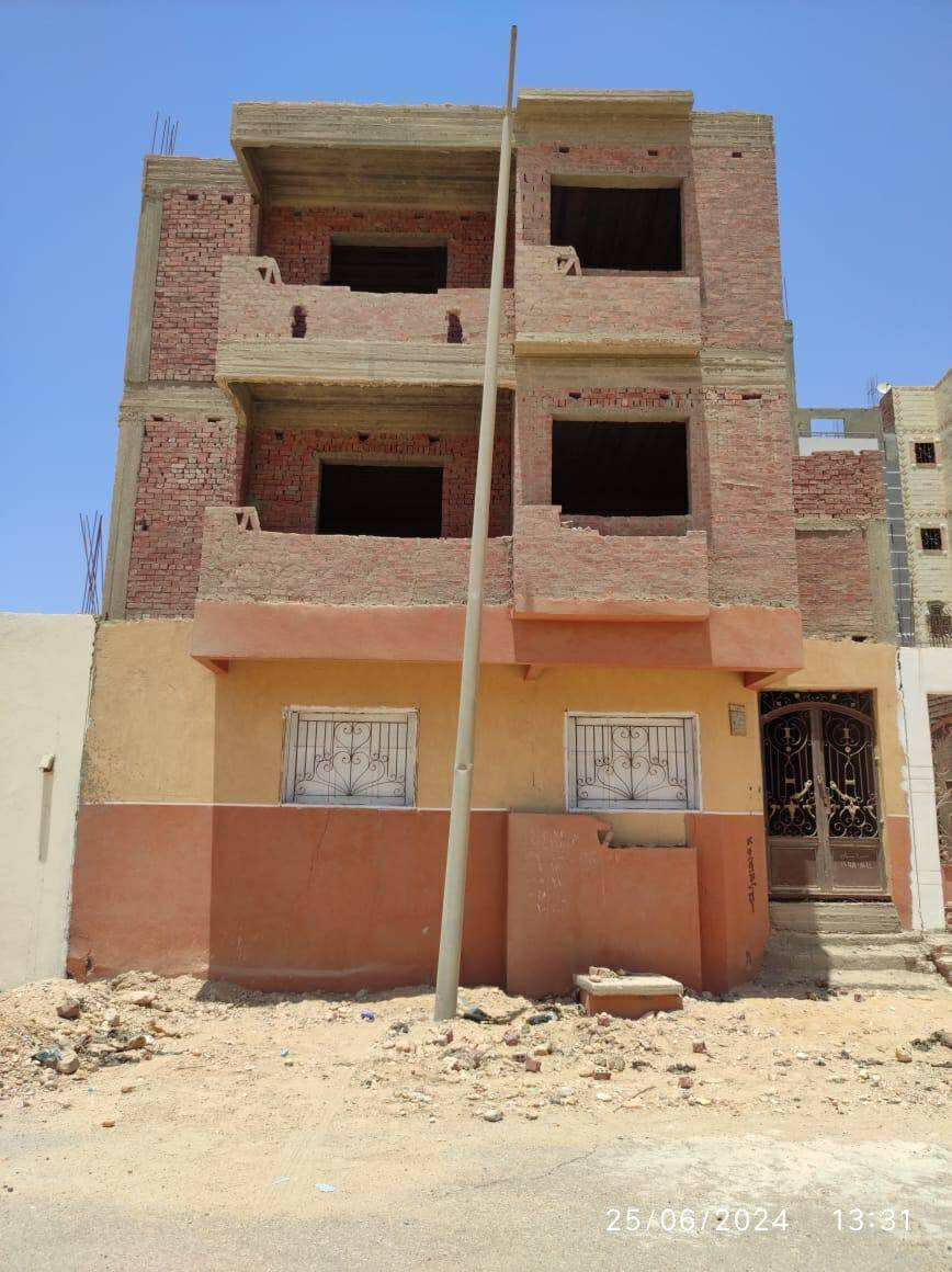 منزل فى العائلي ٢  صورة 1
