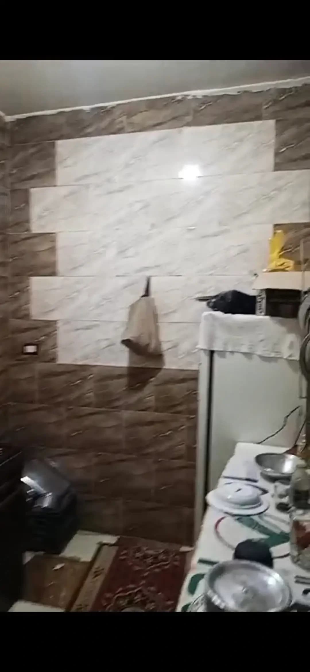 شقة عند موقف جهينة فى طهطا