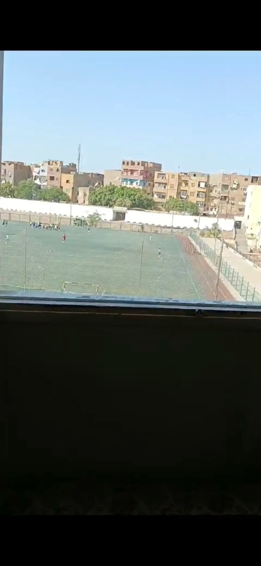 شقة تصلح طلبه