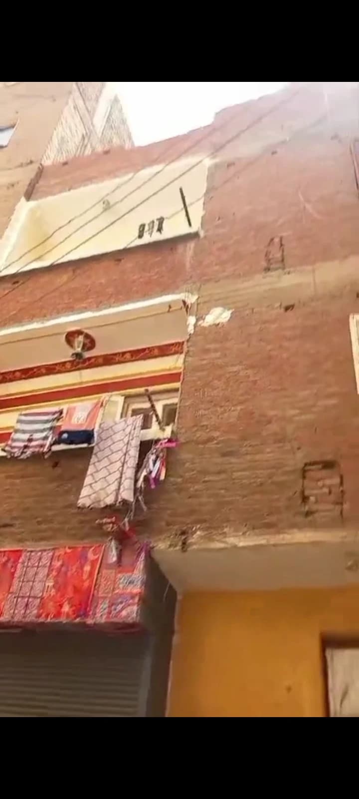 منزل للبيع خلف الجوازات شارع قاعه سوى 